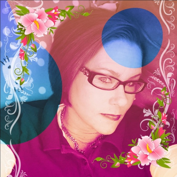 Meet your Posher, Tracy - Picture 2 of 3